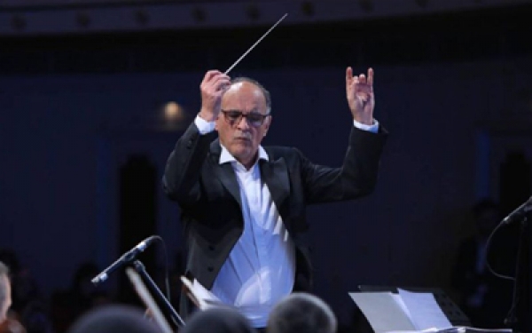 نصیر حیدریان رهبر ارکستر سمفونیک تهران شد