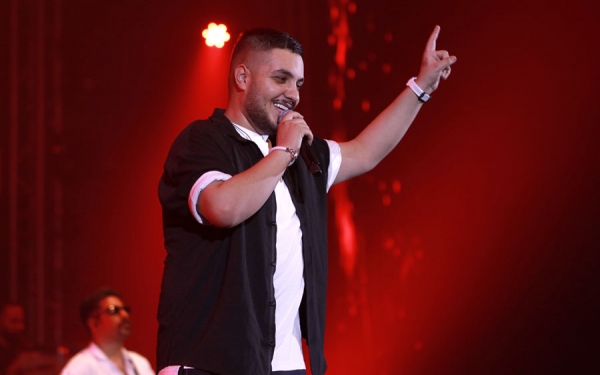 گزارش تصویری کنسرت 9 تیر " آرون افشار"