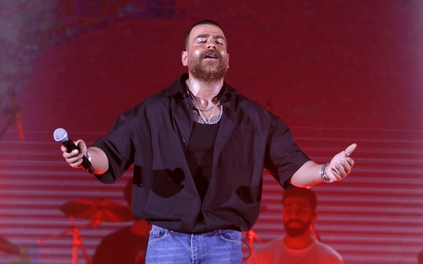 گزارش تصویری کنسرت 25 اردیبهشت " معین زندی "