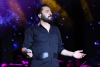 عاشقانه های روزبه بمانی در برج میلاد طنین انداز شد