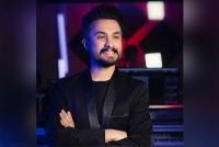 "قطار" راغب به سالن میلاد رسید / راغب به روی صحنه می رود