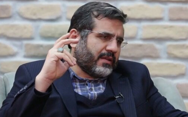 وزیر ارشاد اظهارات معاونش درباره لب&zwnj;خوانی خوانندگان را تکذیب کرد: صحبت او درباره حق و حقوق مخاطب است / مخالف استفاده از کلمات با بار منفی بسیار زیاد برای این مسائل هستم