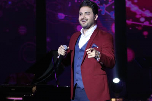 &raquo;عاشقانه های &raquo; بابک جهانبخش در برج میلاد طنین انداز می شود