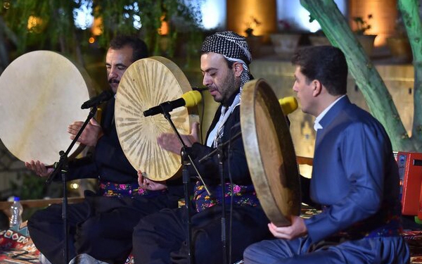 حفظ موسیقی نواحی خطر بحران هویت را زایل می&zwnj;کند