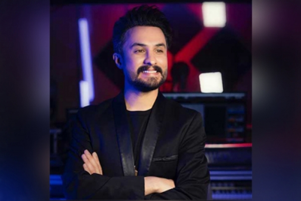 قطعه موسیقی &laquo;عشق کوفی&raquo; با صدای مصطفی راغب منتشر شد+صوت