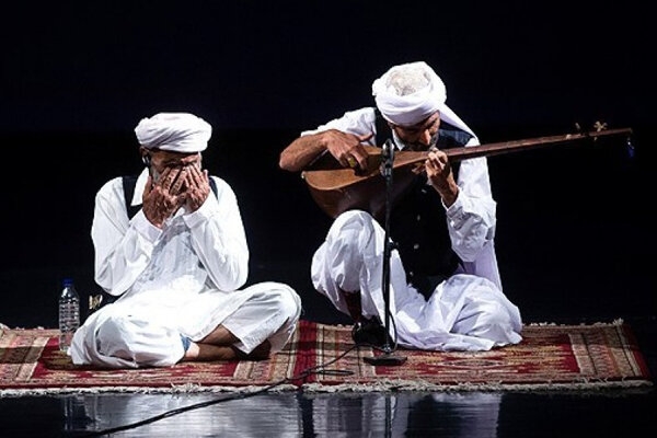 دوتار نوازان خراسان پروژه &laquo;بحر طویل&raquo; را آغاز کردند